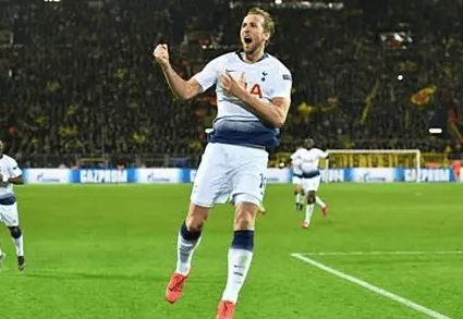 开云体育下载关于国际比赛日法国杯焦点战，阿贾克斯完成体检，悬念犹存，年轻球员得到机会的信息